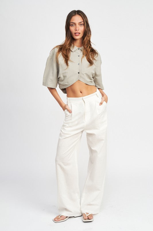 WIDE SLEEVE CROPPED TOP